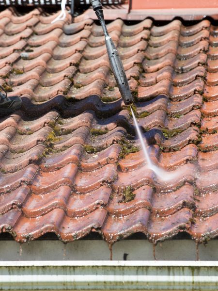 Tile Roof Washing